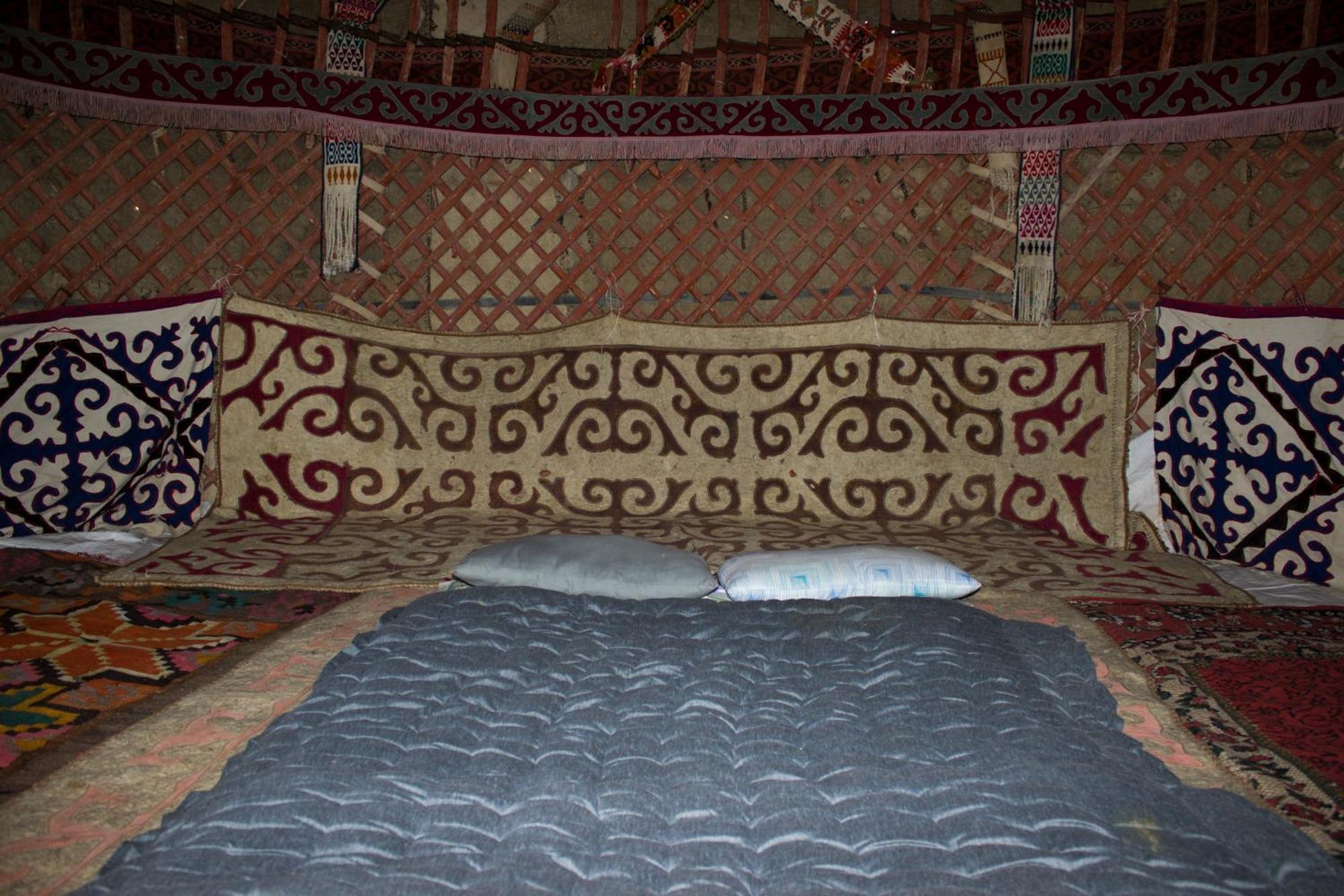 Authentic Uzbek Yurt Camp Eco-Friendly Hotel Nurota Exterior foto