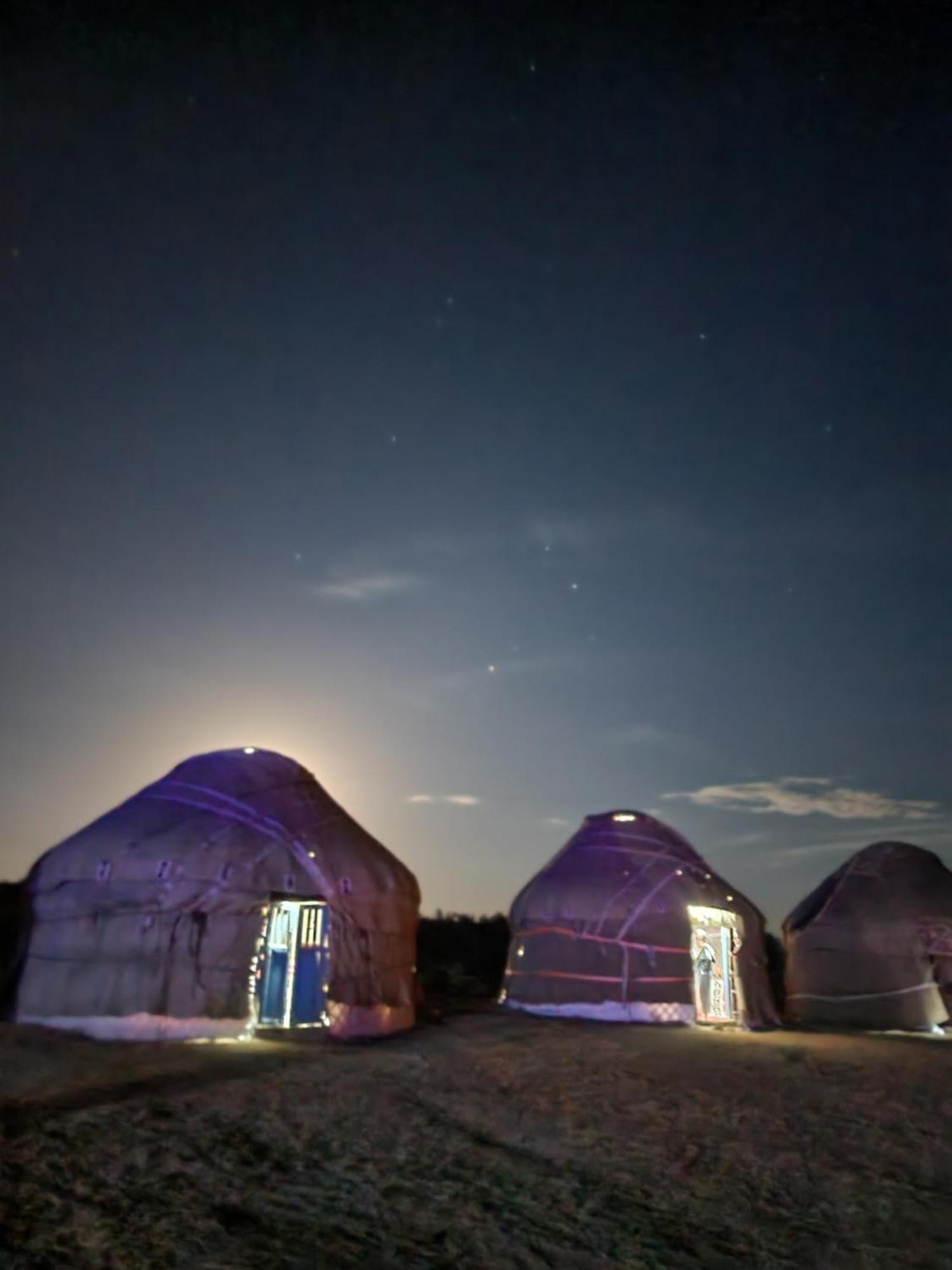 Authentic Uzbek Yurt Camp Eco-Friendly Hotel Nurota Exterior foto